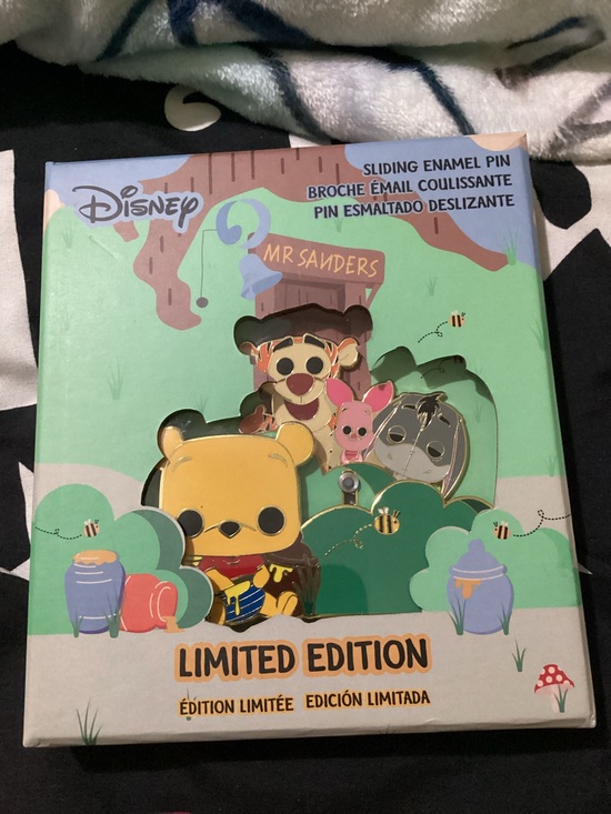 Funko Accessories - Funko Disney Winnie the Pooh Sliding Enamel Pin - Yellow, Red, Green